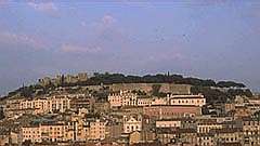 Castelo visto do miradouro de S. Pedro de Alcântara